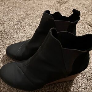 Toms Black Wedge Ankle Booties